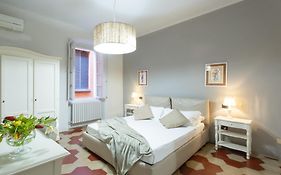 Toselli Suite Apartment